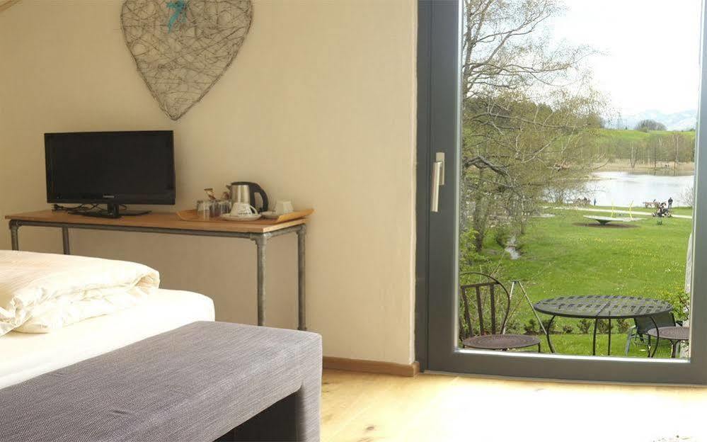 Dreimaederlhaus - Das Vegetarische Boutique Hotel 福森 外观 照片